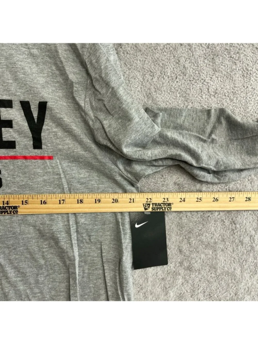 Nike Men's M Bradley Braves Gray Long Sleeve Shirt 20% Polyester P0264